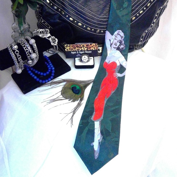 City Silk Co. Other - 🚨24 HR Last Chance🚨 ❗️3/$15❗️ Marilyn Monroe Tie